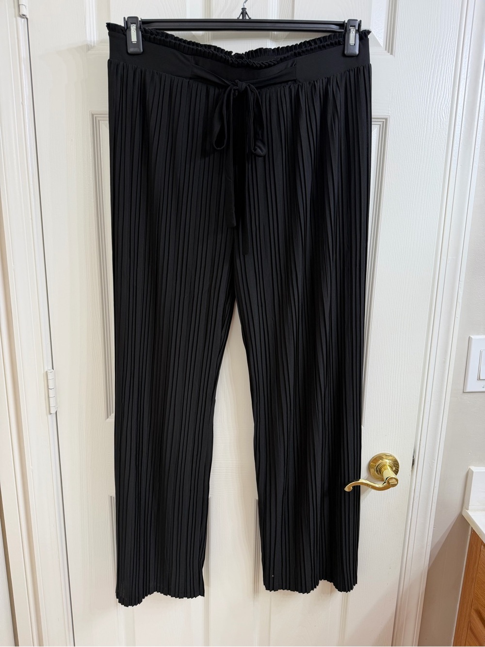 Soho Apparel Black Pleated Wide-Leg Drawstring Pants Size 2X